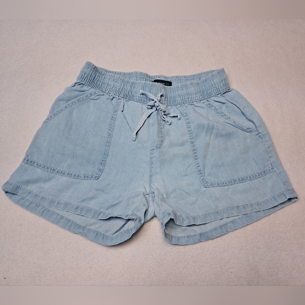 Silver Jeans High Waist Light Blue Shorts